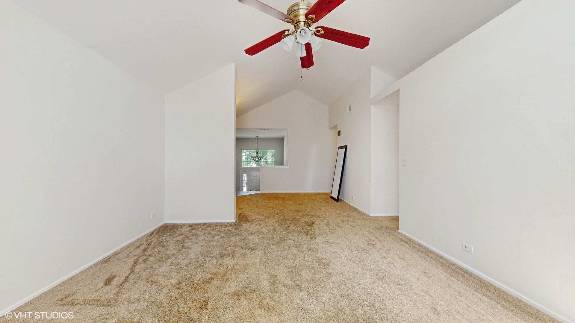 434 Cromwell Circle, Unit 3 Bartlett, IL 60103 - Photo 14 of 25 a view of empty room with ceiling fan