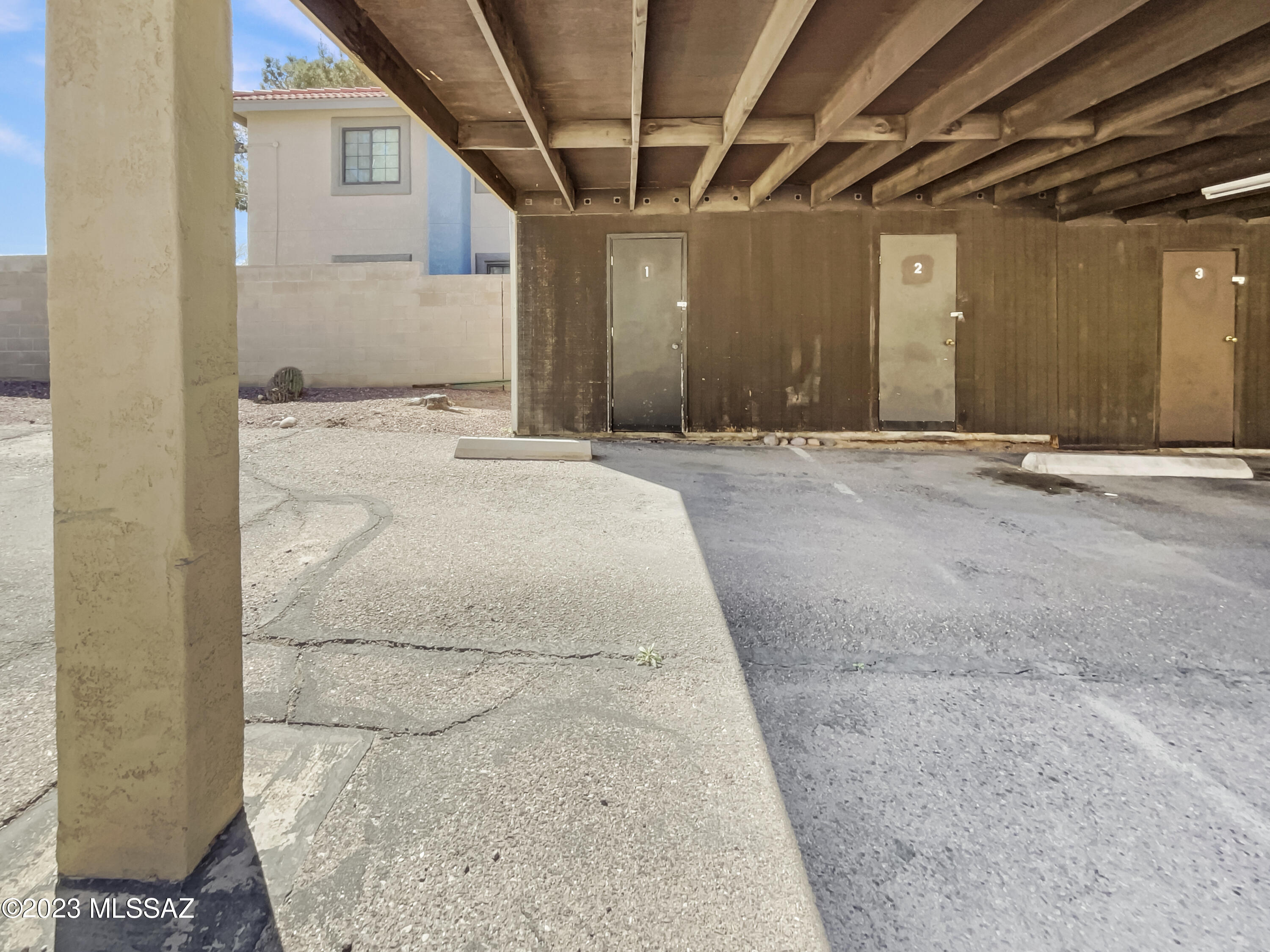8255 North Oracle Road, Unit 101 Tucson, AZ 85704 - Photo 11 of 31 Gallery Image 11