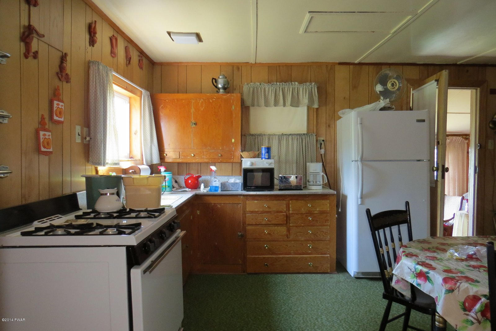 220 North Shore Road Hawley, PA 18428 - Photo 13 of 23 Gallery Image 13