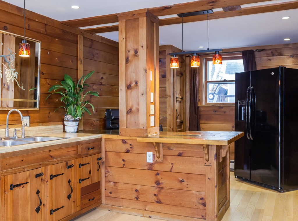 18 Shore Road Southwick, MA 01077 - Photo 16 of 27 Gallery Image 16