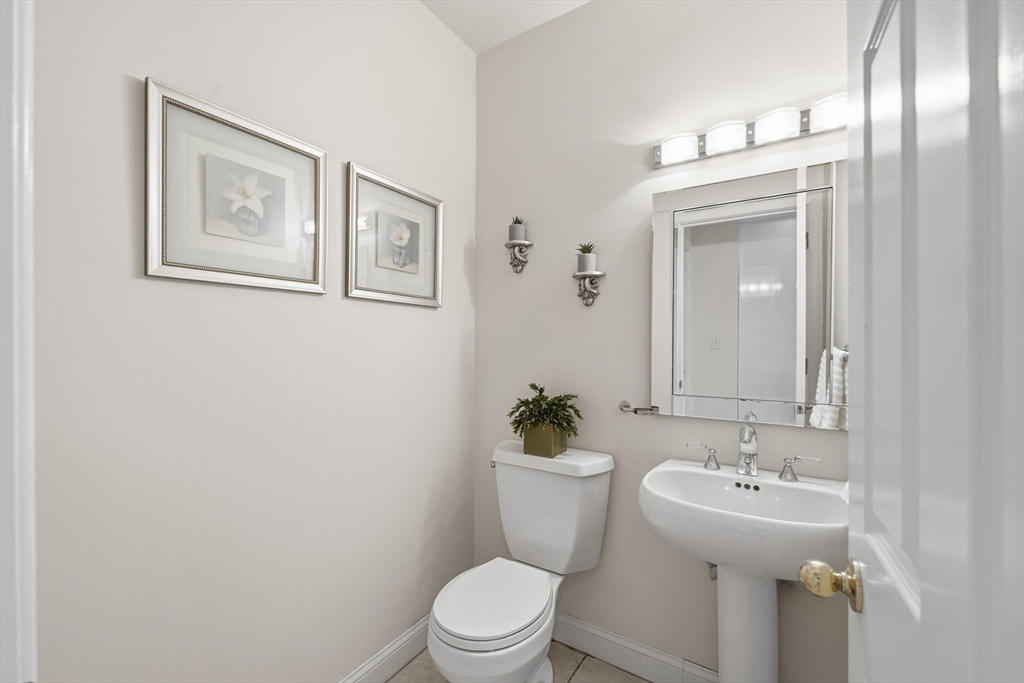 10 Haymeadow Road Boxford, MA 01921 - Photo 32 of 41