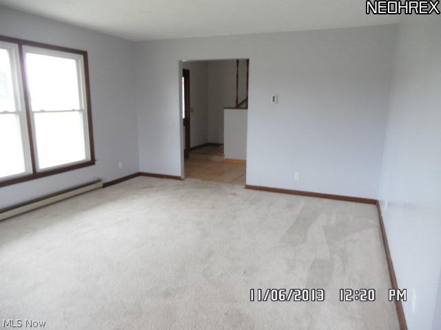 9654 Vermilion Road Amherst, OH 44001 - Photo 4 of 7