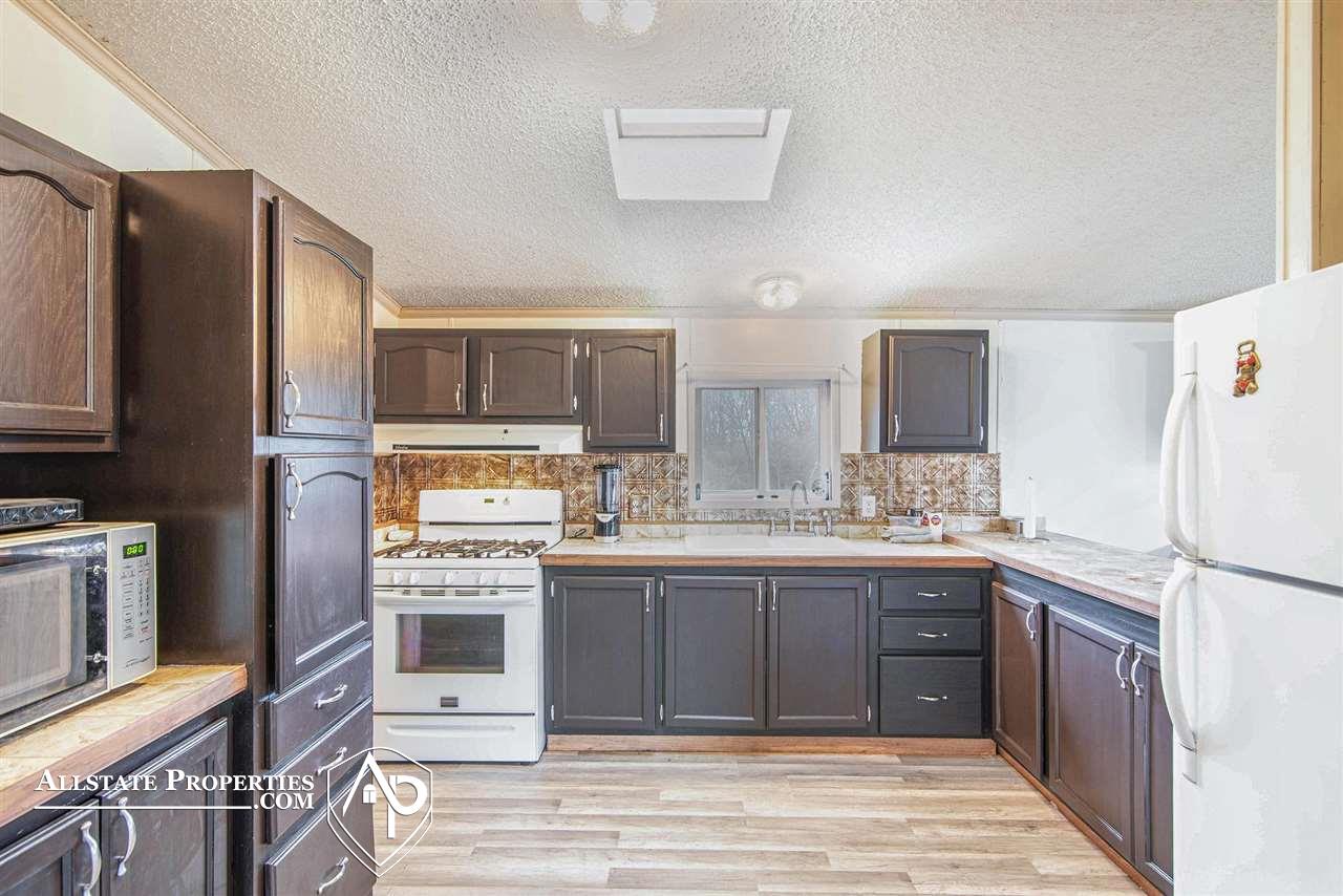 7325 North State Road Davison, MI 48423 - Photo 6 of 23