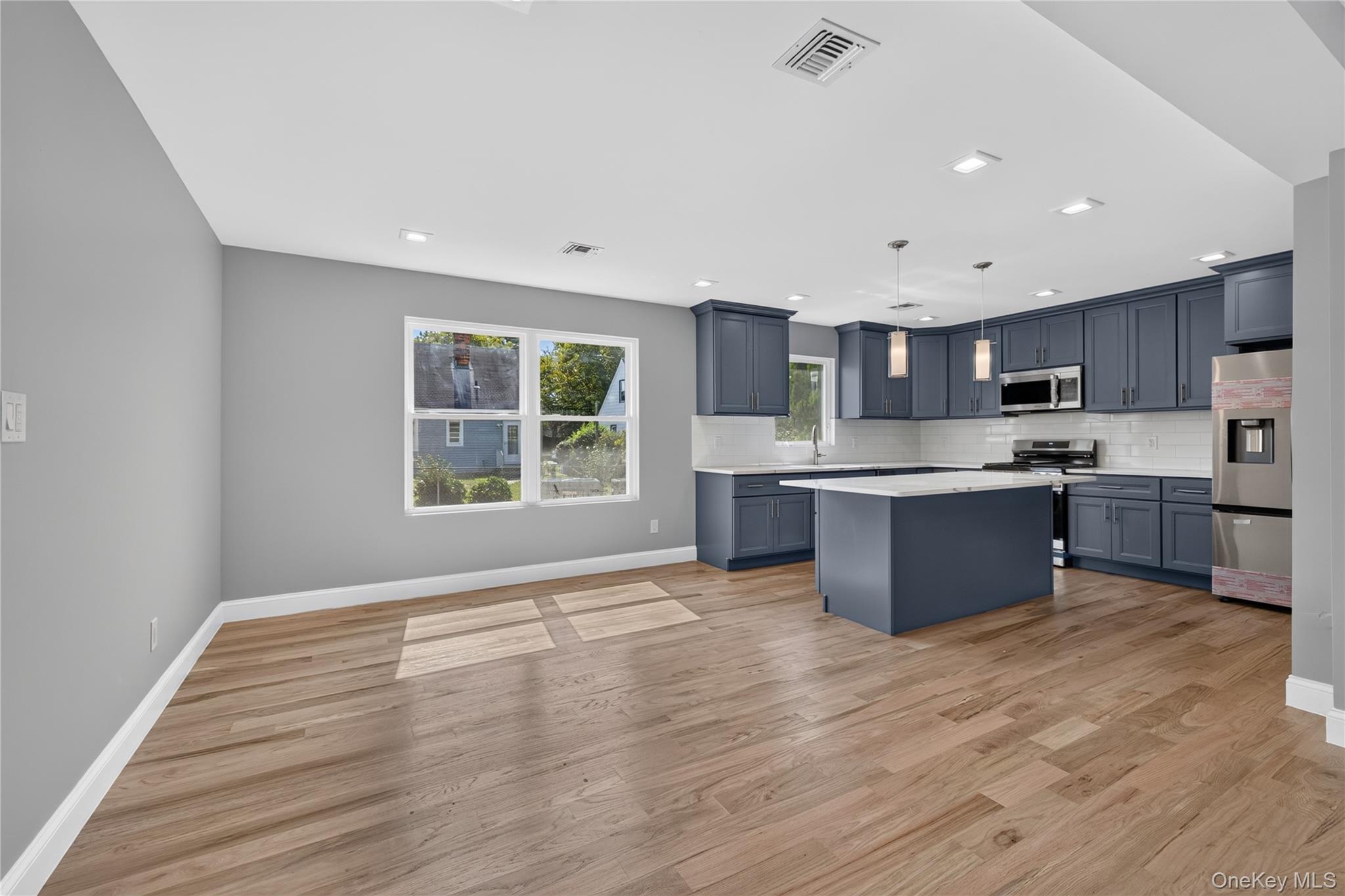 34 Wilson Road Valley Stream, NY 11581 - Photo 5 of 30 Gallery Image 5