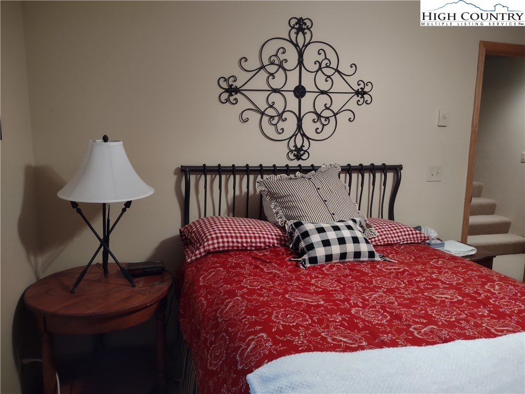 201 Locust Ridge Road Beech Mountain, NC 28604 - Photo 16 of 22 Gallery Image 16