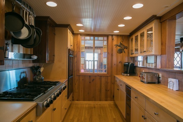 22 Hilltop Road, Unit 22 Ipswich, MA 01938 - Photo 8 of 30 Gallery Image 8
