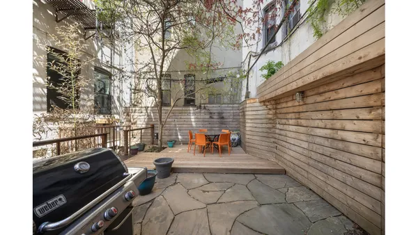 $1,850,000 | 301 5th Avenue, Unit 1R | Park Slope