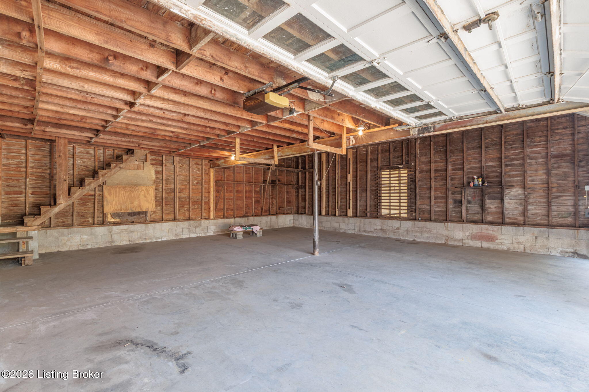 8802 Ferndale Road Louisville, KY 40291 - Photo 40 of 49 47-web-or-mls-4F0A0045-HDR