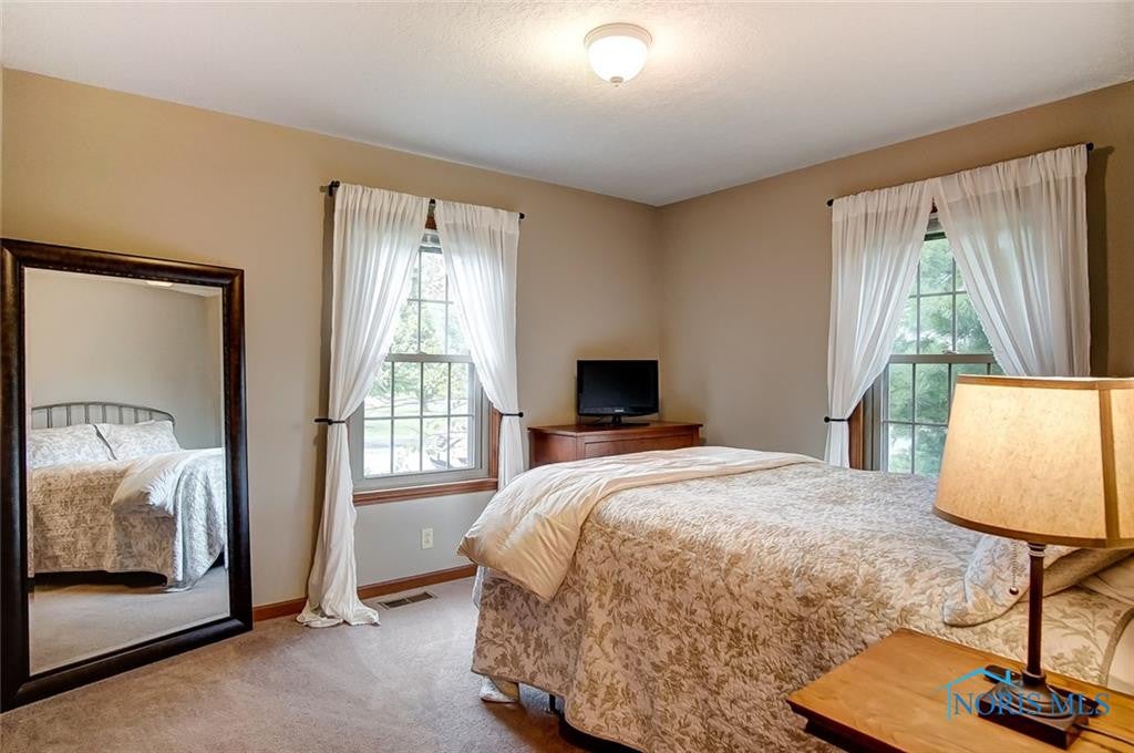 1044 Fox Run Road, Unit U1 Findlay, OH 45840 - Photo 18 of 33 Gallery Image 18