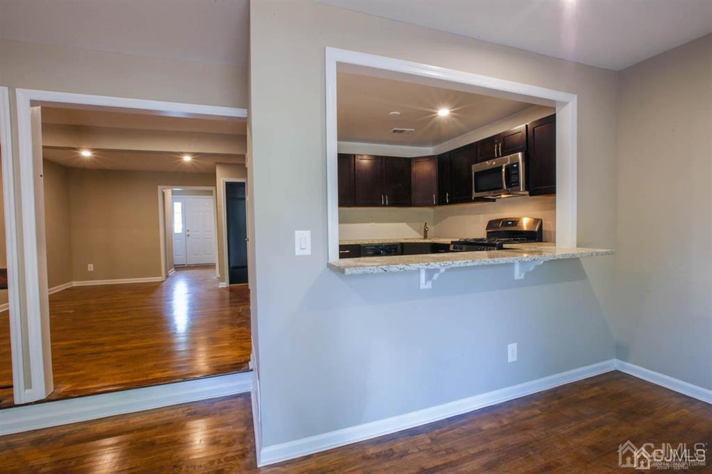 4004 Hana Road Edison, NJ 08817 - Photo 3 of 32 Gallery Image 3