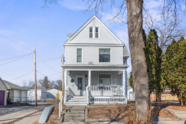 $699,000 | 819 24th Avenue Northeast, Minneapolis, MN 55418