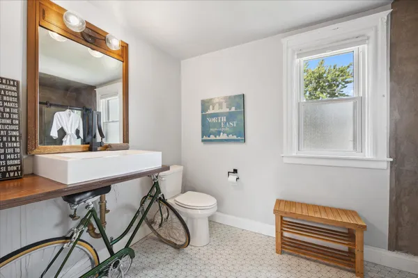 $675,000 | 819 24th Avenue Northeast, Minneapolis, MN 55418