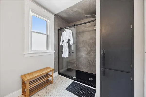 $675,000 | 819 24th Avenue Northeast, Minneapolis, MN 55418