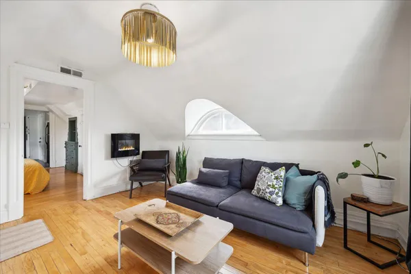 $675,000 | 819 24th Avenue Northeast, Minneapolis, MN 55418