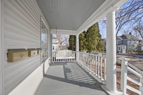 $675,000 | 819 24th Avenue Northeast, Minneapolis, MN 55418