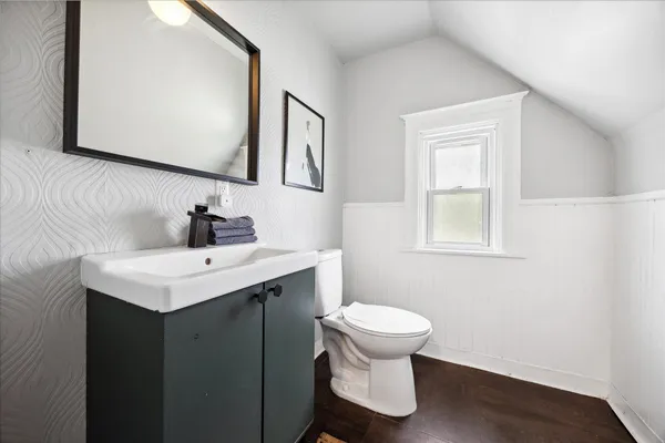 $675,000 | 819 24th Avenue Northeast, Minneapolis, MN 55418
