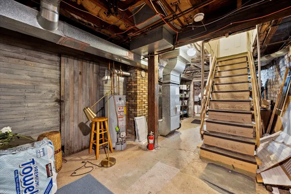 $675,000 | 819 24th Avenue Northeast, Minneapolis, MN 55418