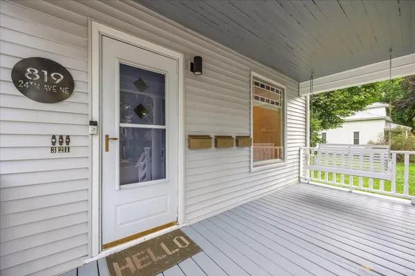 $675,000 | 819 24th Avenue Northeast, Minneapolis, MN 55418
