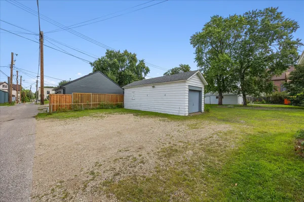$675,000 | 819 24th Avenue Northeast, Minneapolis, MN 55418
