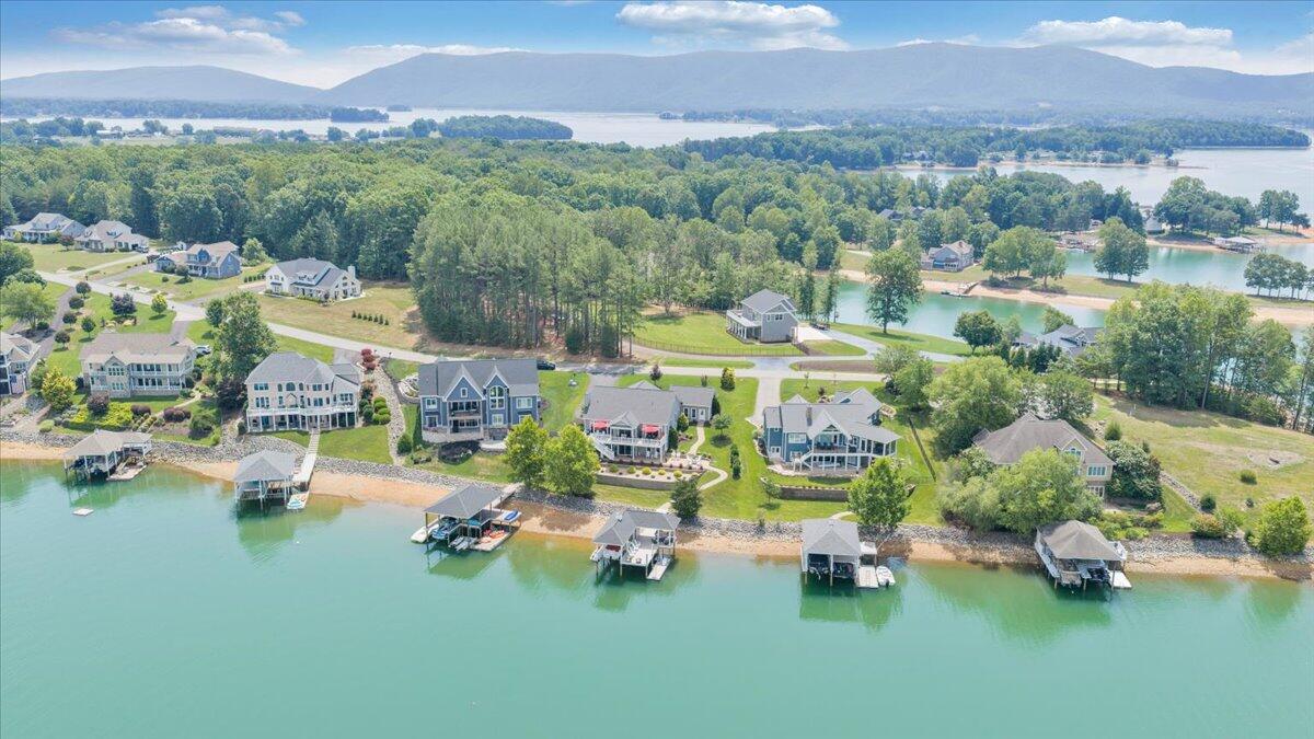 290 Sunset Pointe Drive Moneta, VA 24121 - Photo 64 of 68 080-DJI_20260707115204_0010_D