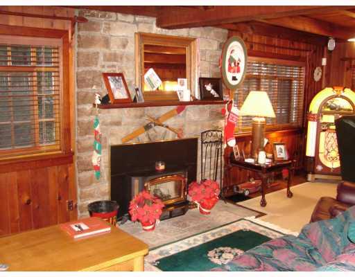 465 Old Plank Road Butler, PA 16002 - Photo 8 of 18 Den/Family/Great Room.
