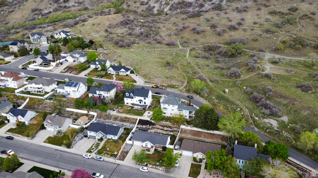 965 North 800 East Springville, UT 84663 - Photo 42 of 46 Aerial view of property's location with nearby suburban area