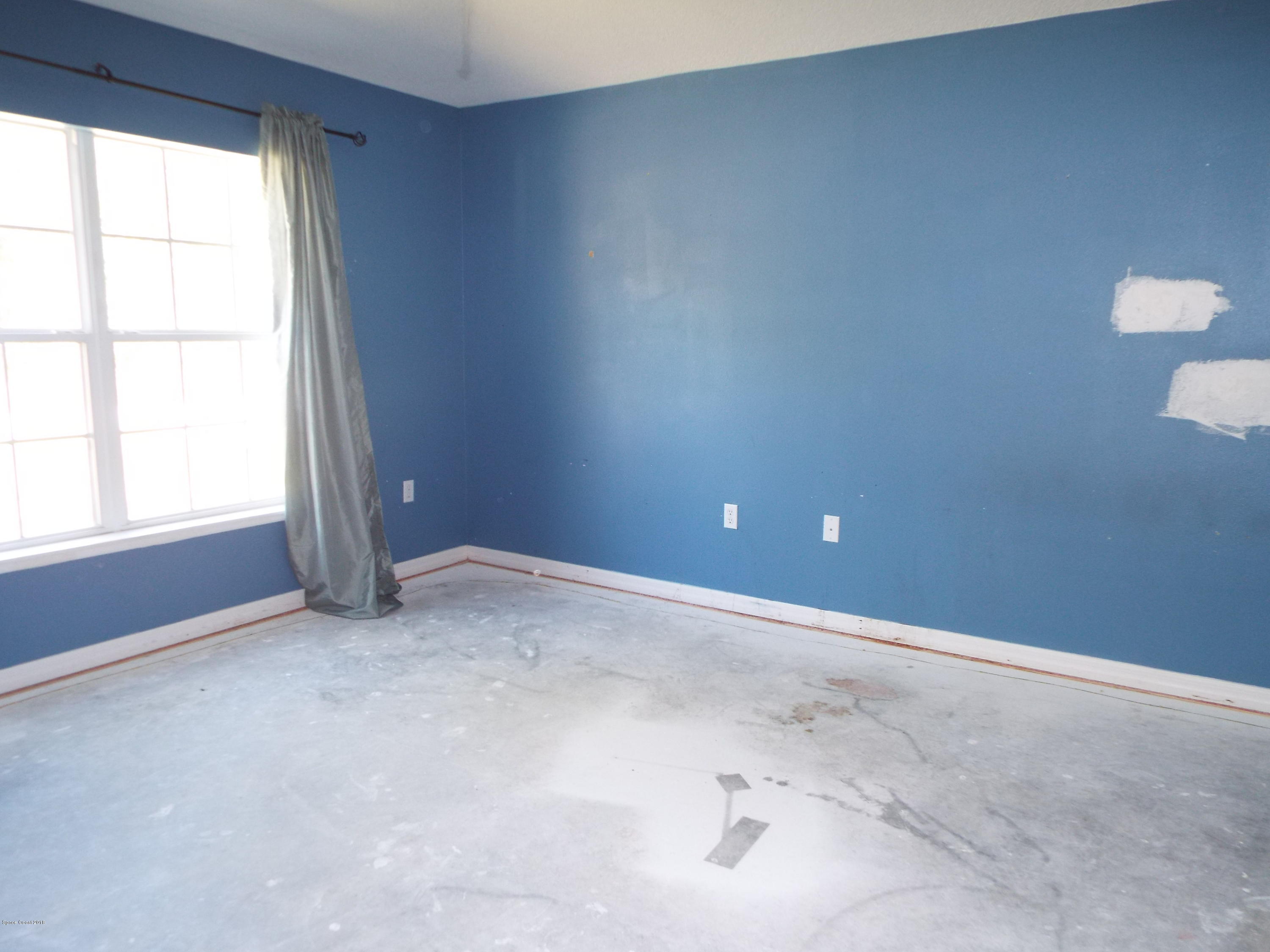 1250 Rainbow Road Southeast Palm Bay, FL 32909 - Photo 19 of 20 Master Bedroom