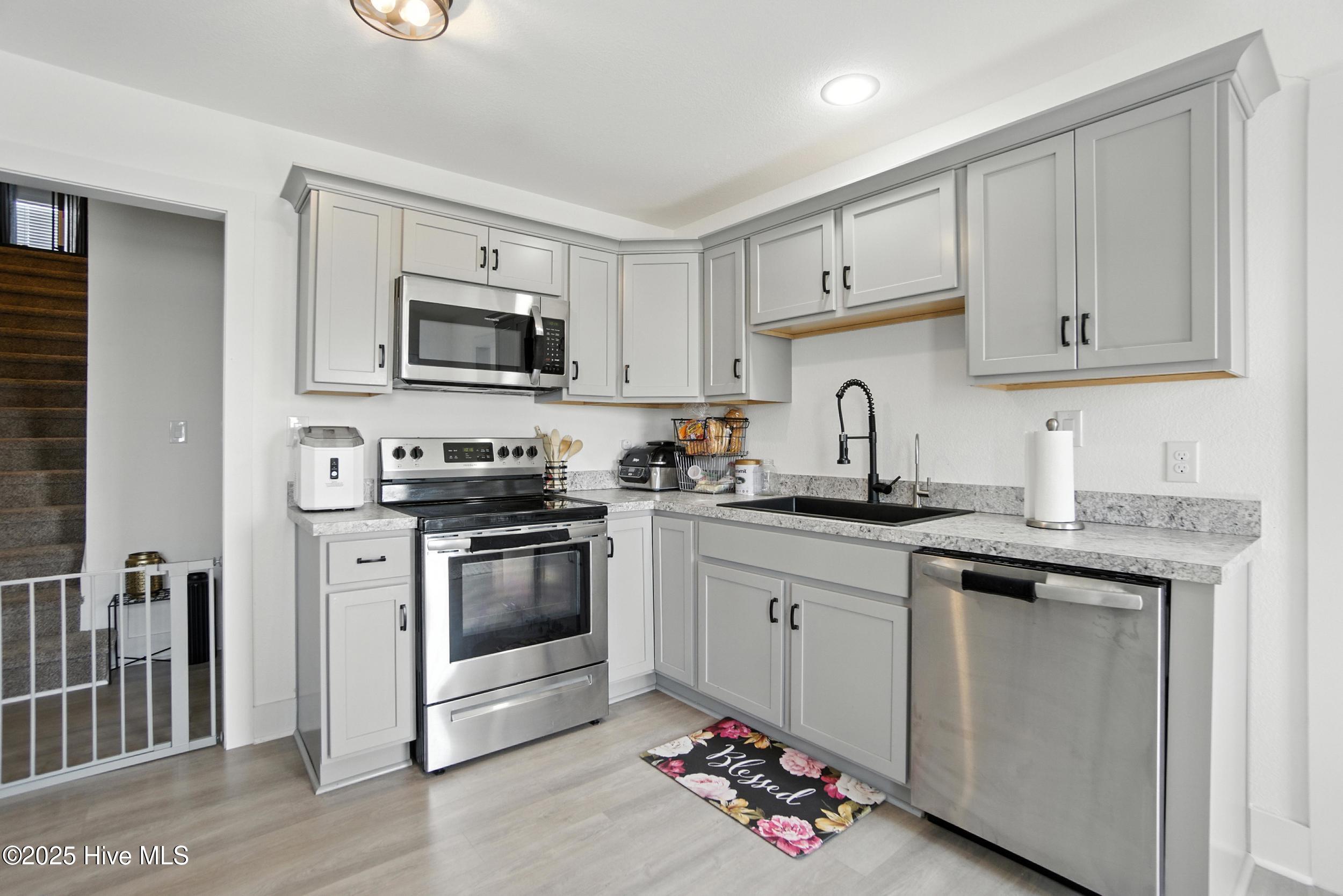 650 Pitts Chapel Road Elizabeth City, NC 27909 - Photo 12 of 64 12_dsc01454