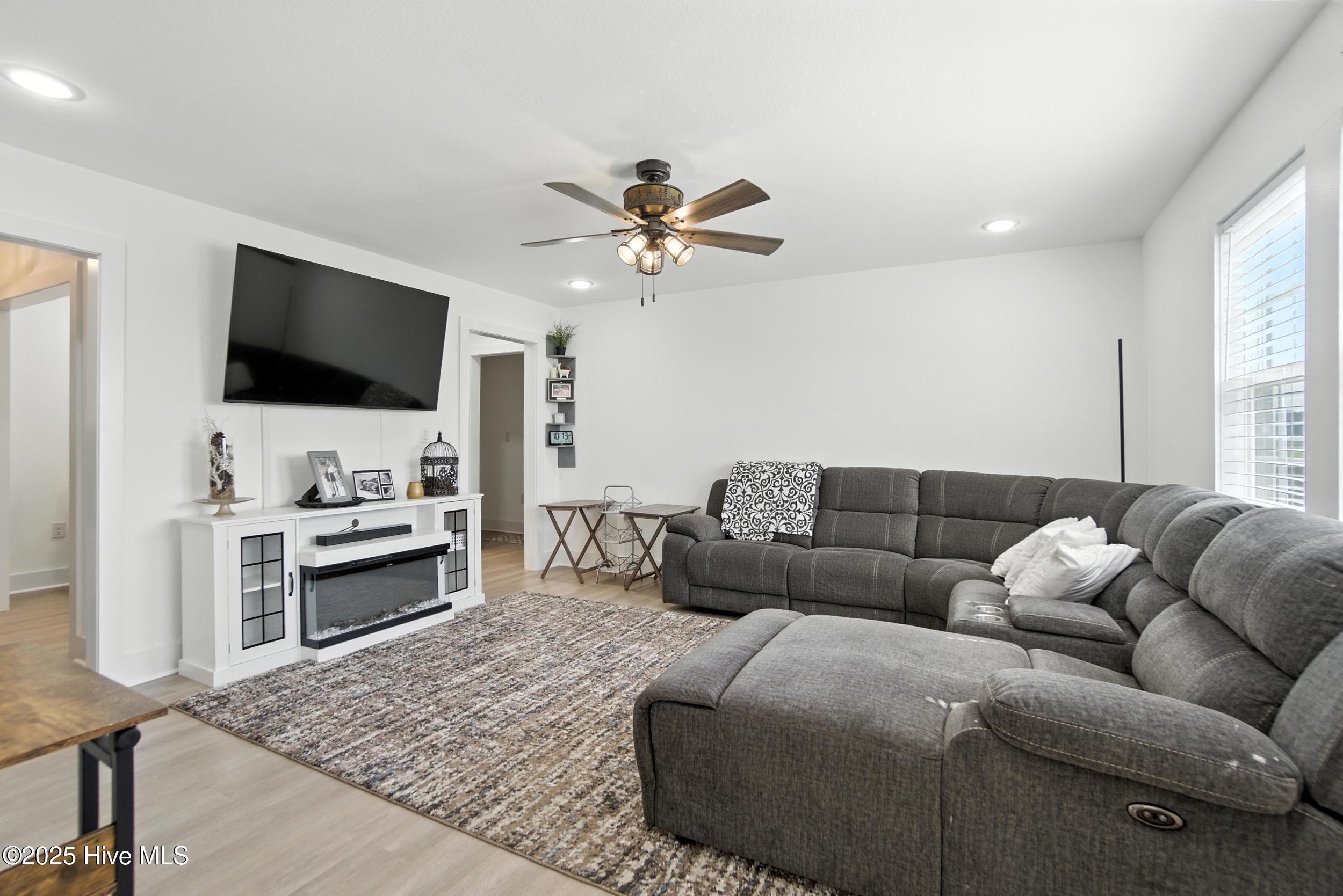 650 Pitts Chapel Road Elizabeth City, NC 27909 - Photo 6 of 64 6_dsc01442