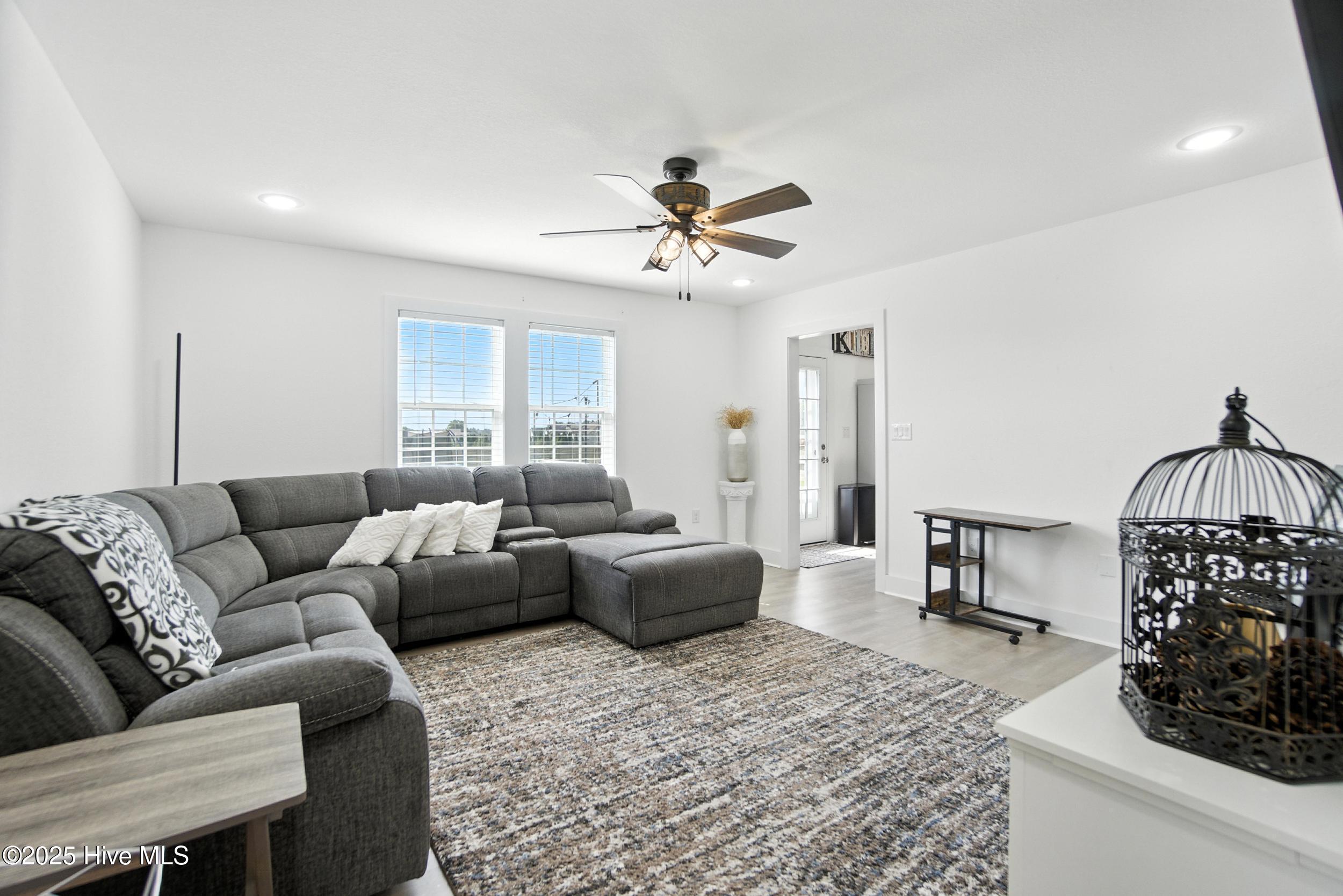 650 Pitts Chapel Road Elizabeth City, NC 27909 - Photo 7 of 64 7_dsc01436