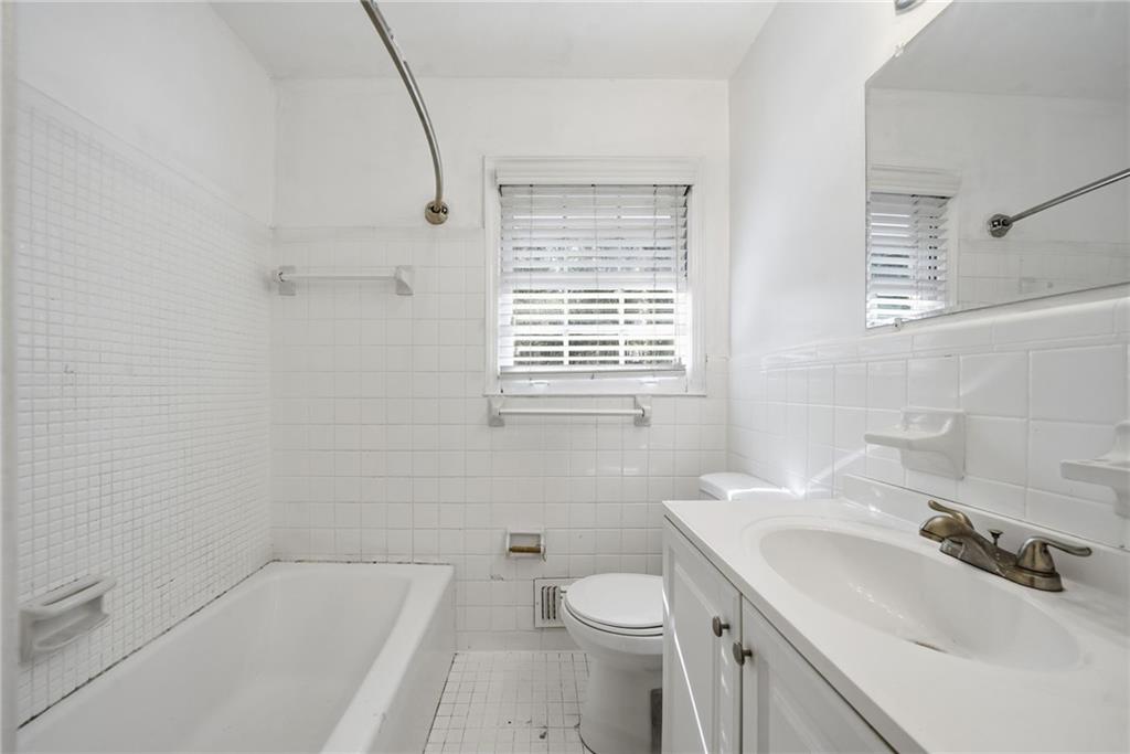 1155 Evangeline Road Decatur, GA 30035 - Photo 30 of 48