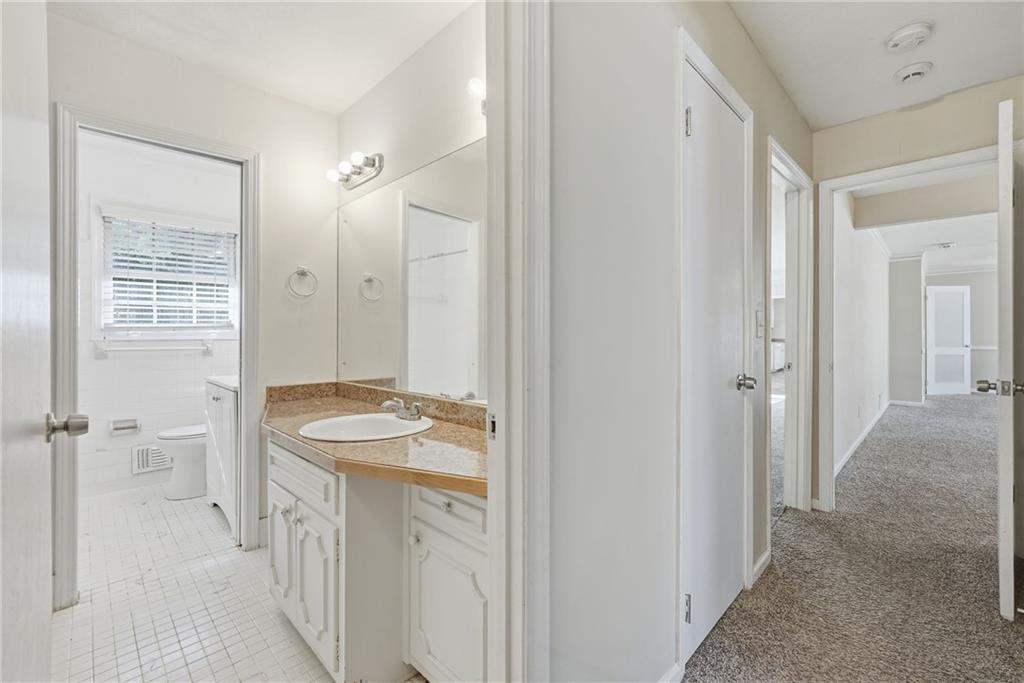 1155 Evangeline Road Decatur, GA 30035 - Photo 31 of 48