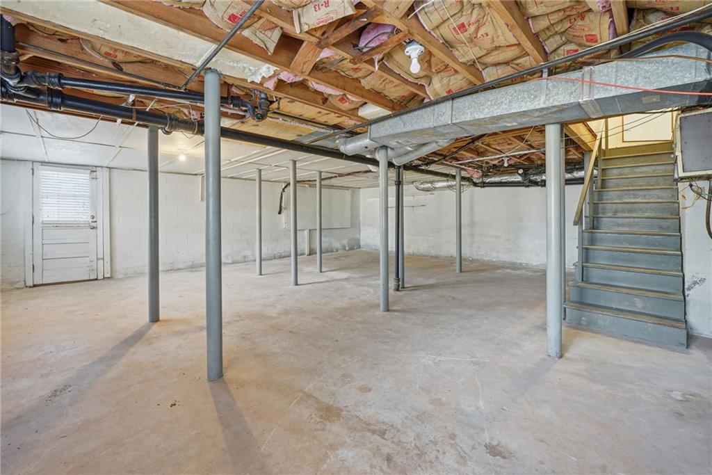 1155 Evangeline Road Decatur, GA 30035 - Photo 33 of 48