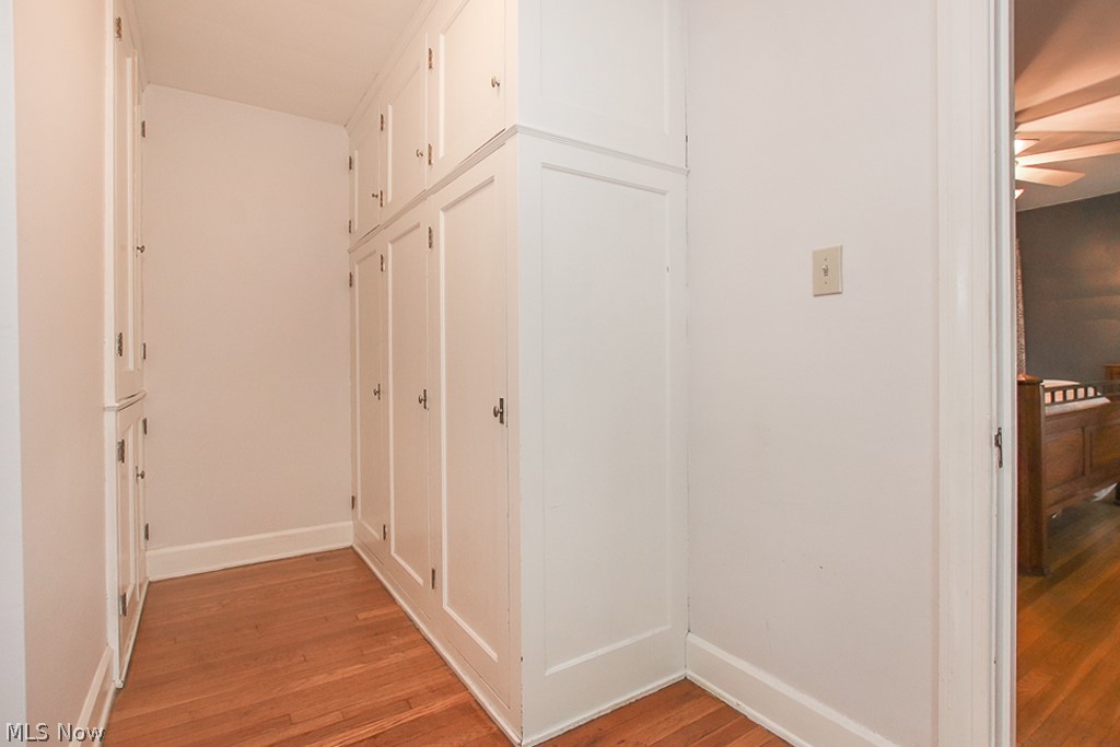 1344 Plainfield Road Cleveland, OH 44121 - Photo 6 of 32 Gallery Image 6