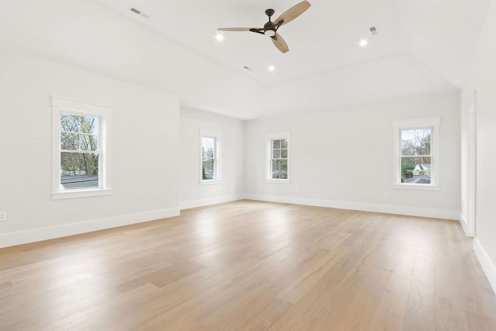 17 Greenleaf Road Natick, MA 01760 - Photo 27 of 42 Gallery Image 27
