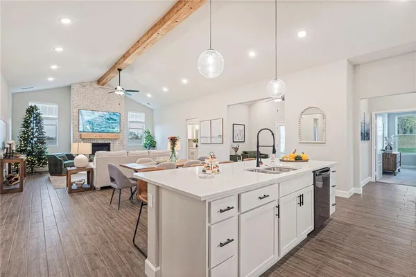 $702,100 | 18520 West 195th Street, Spring Hill, KS 66083
