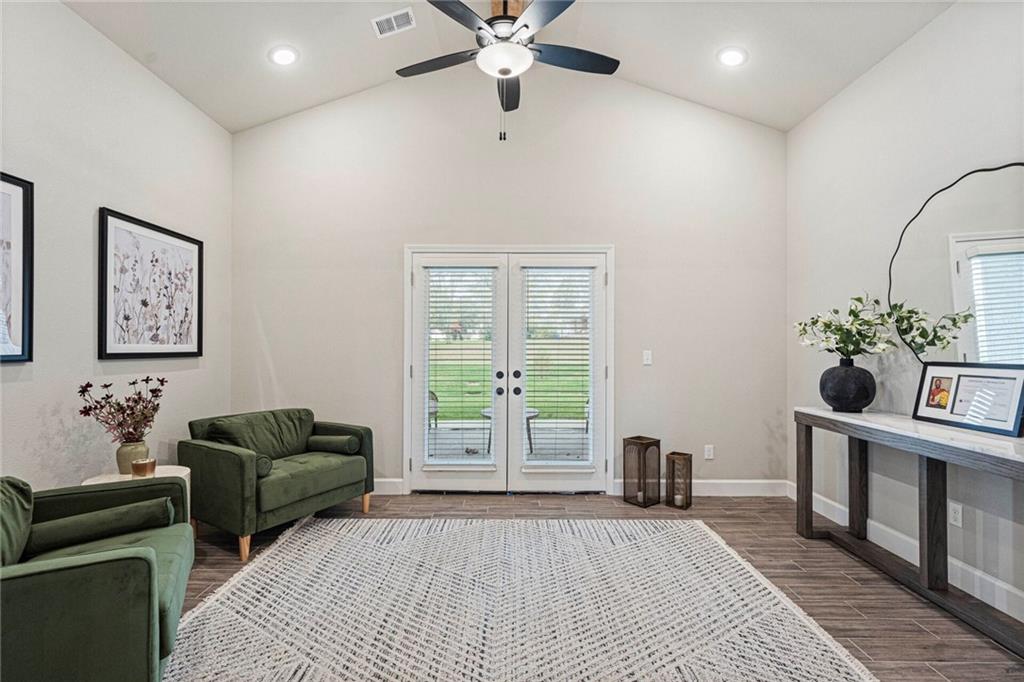 18520 West 195th Street Spring Hill, KS 66083 - Photo 6 of 17