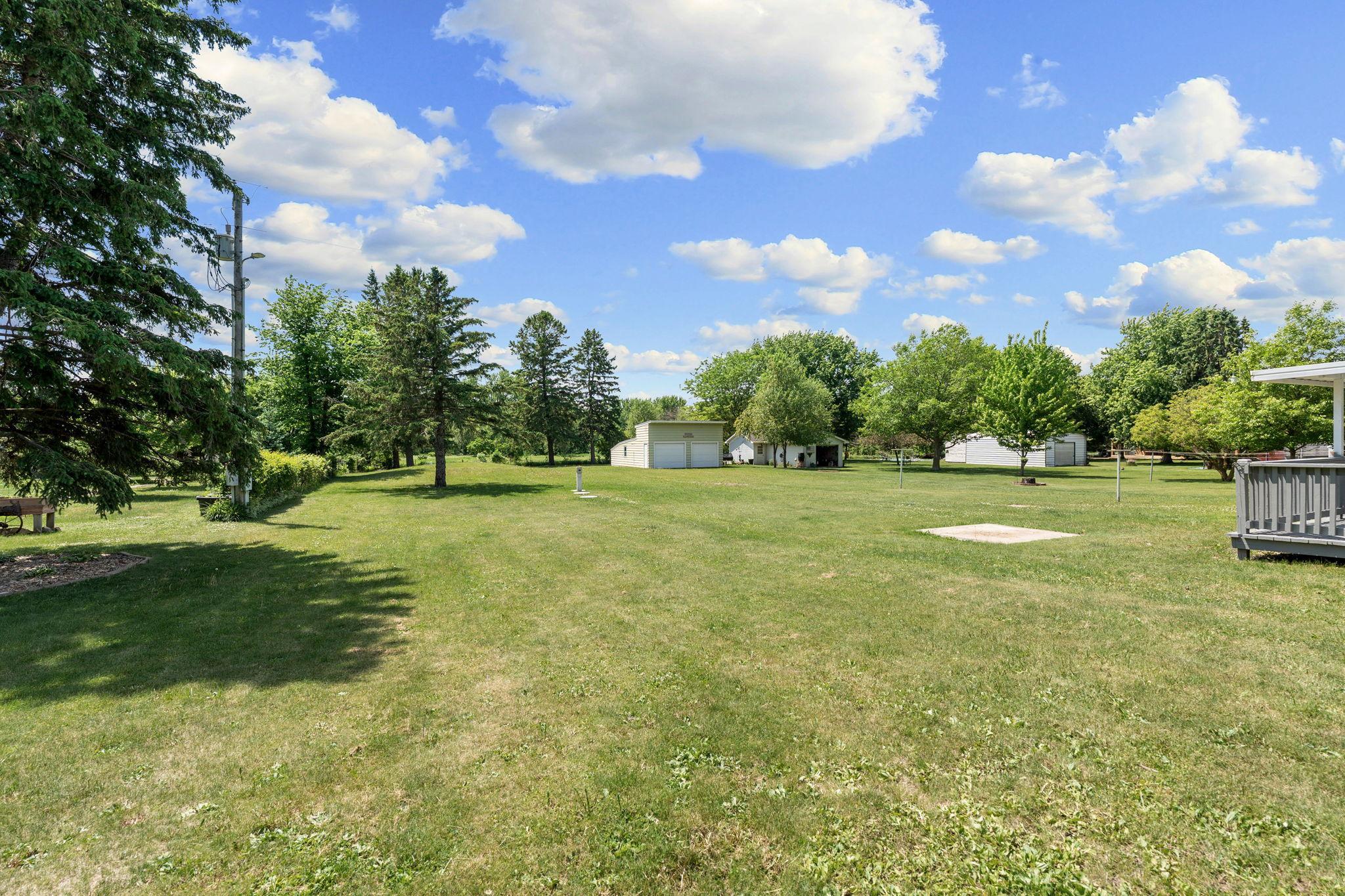 58413 220 Street Austin, MN 55912 - Photo 10 of 38