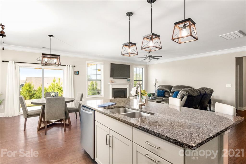 5050 Oakmere Road Waxhaw, NC 28173 - Photo 13 of 41 Gallery Image 13
