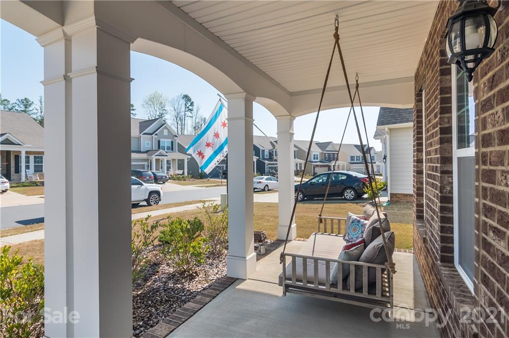 5050 Oakmere Road Waxhaw, NC 28173 - Photo 3 of 41 Gallery Image 3