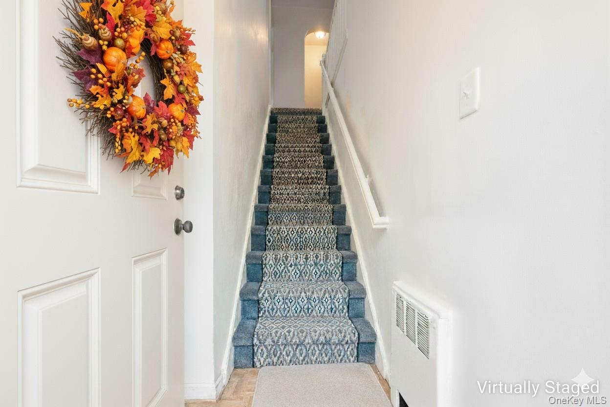 73-21 220th Street, Unit 139B2 Queens, NY 11364 - Photo 3 of 35 a view of entryway with a wall