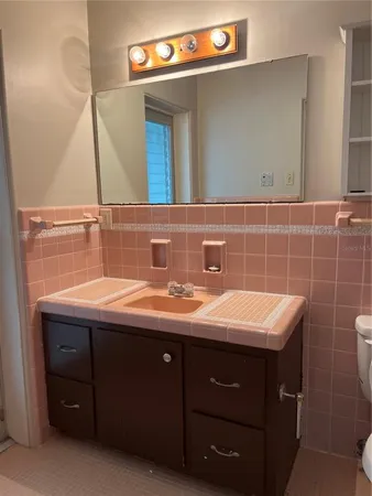 $2,800 | 812 Northside Drive, Mount Dora, FL 32757