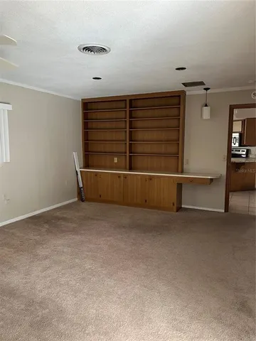 $2,800 | 812 Northside Drive, Mount Dora, FL 32757