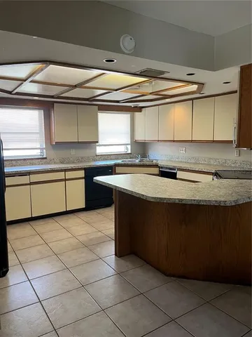 $2,800 | 812 Northside Drive, Mount Dora, FL 32757