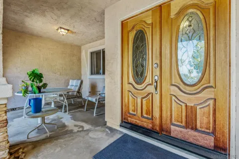 $999,000 | 1845 Alta Vista Drive, Vista, CA 92084