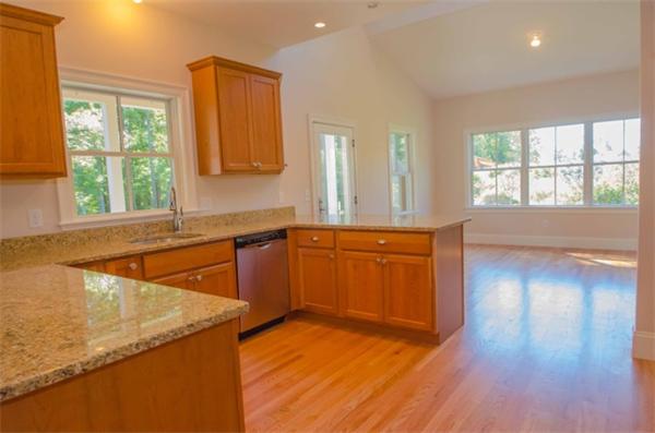 56 Hathaway Pond Circle, Unit 56 Rochester, MA 02770 - Photo 4 of 12 Gallery Image 4