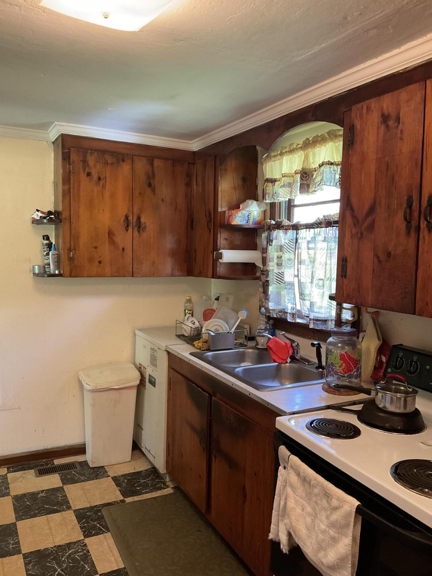 5268 Greensboro Road South Washington, GA 30673 - Photo 2 of 18 2
