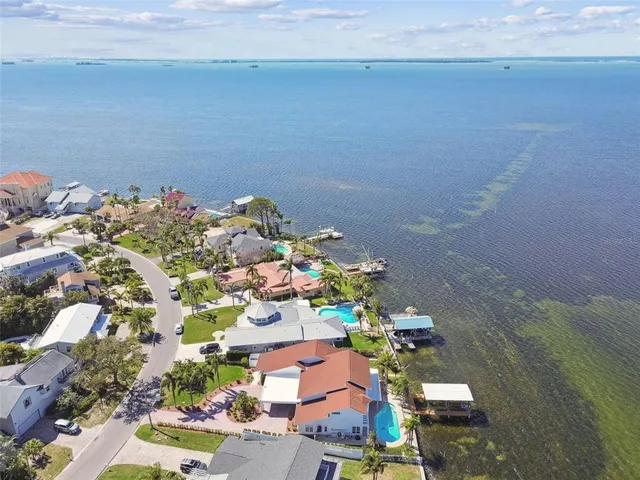 $2,599,999 | 119 Carlyle Circle, Palm Harbor, FL 34683