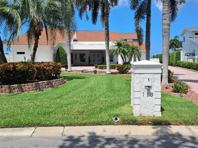 $2,599,999 | 119 Carlyle Circle, Palm Harbor, FL 34683