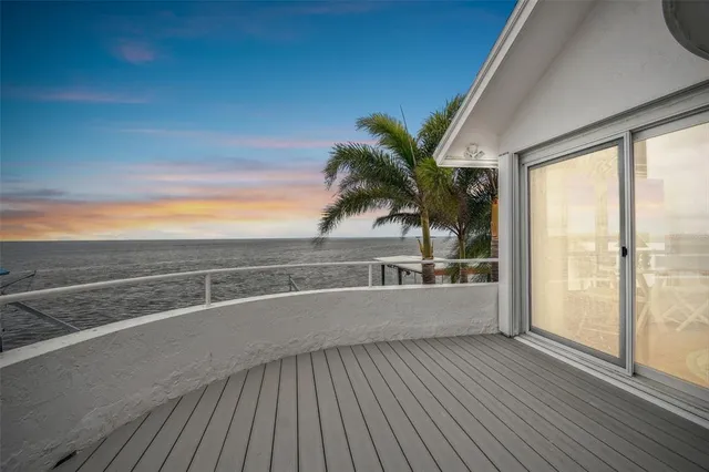 $2,599,999 | 119 Carlyle Circle, Palm Harbor, FL 34683